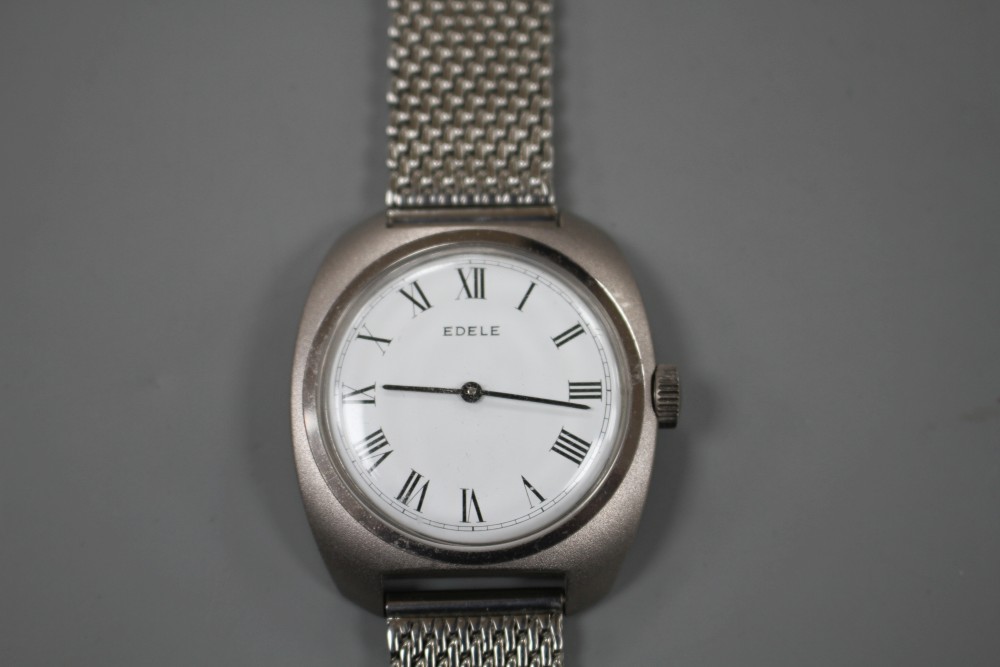 A gentlemans stainless steel Edele manual wind wrist watch, with Roman dial, on mesh link stainless steel bracelet.
